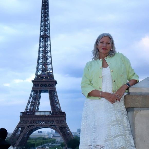 Cabi tea cake topper (wasn’t high demand and ended up selling out)✨ - Picture 14 of 14